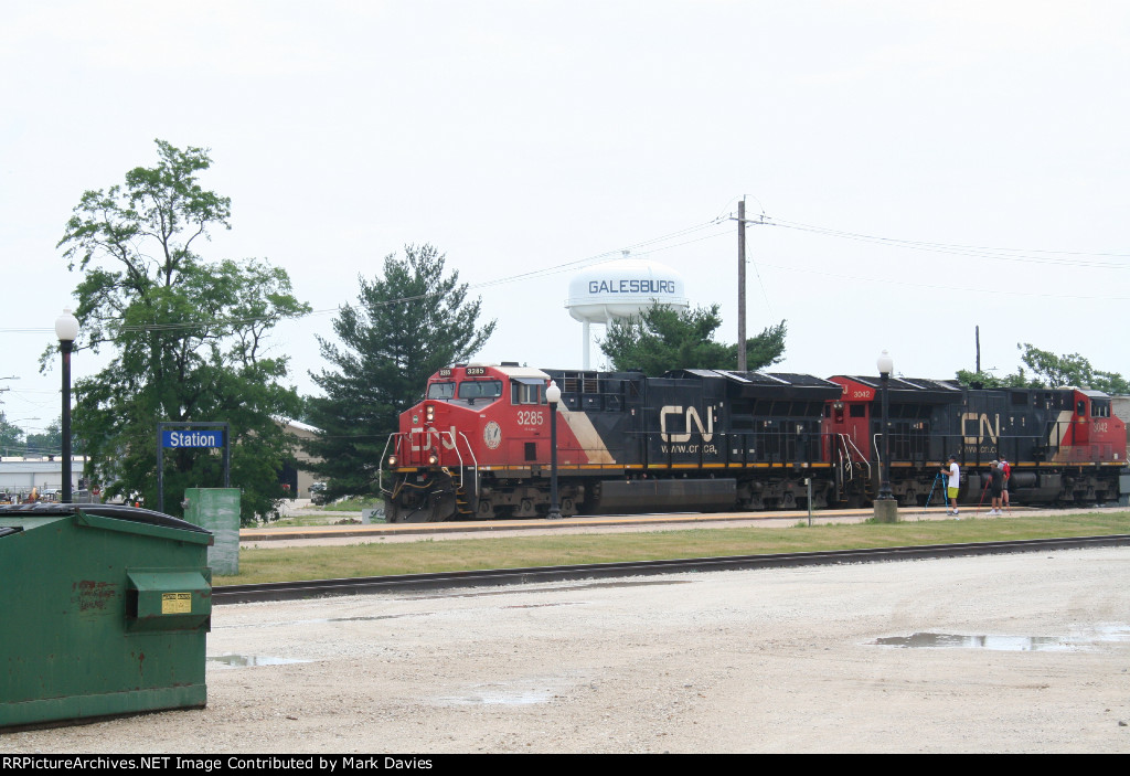 CN 3285